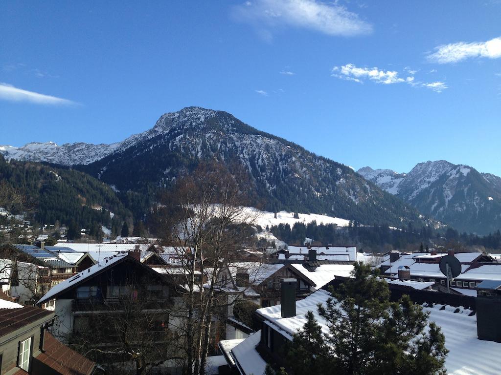 Sascha'S Kachelofen Hotel Oberstdorf Exterior foto